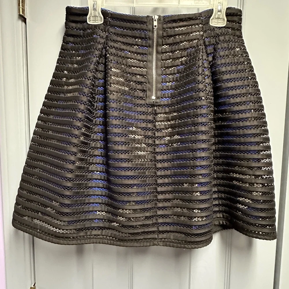 Xhilaration Black and Blue Textured A-Line Skirt - Picture 4 of 4